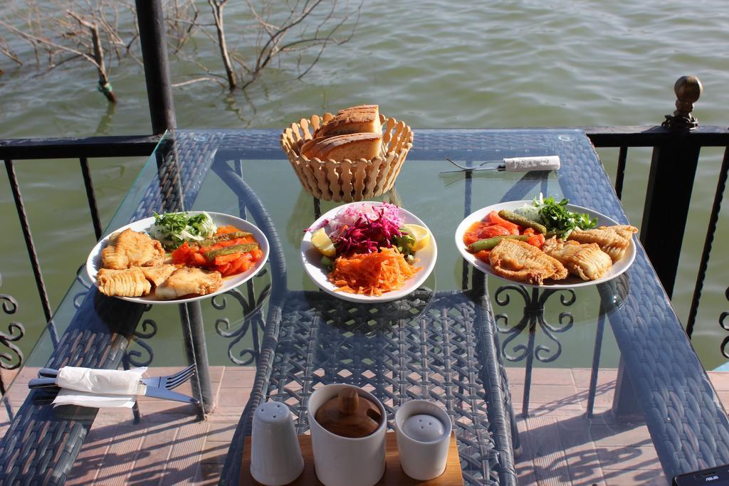 Faik Bey Konagi Bed and Breakfast Golyazi Zewnętrze zdjęcie